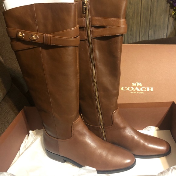 Coach boots - Picture 1 of 4